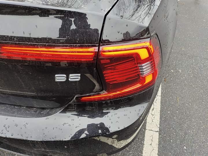 Фото 8 - Volvo S90