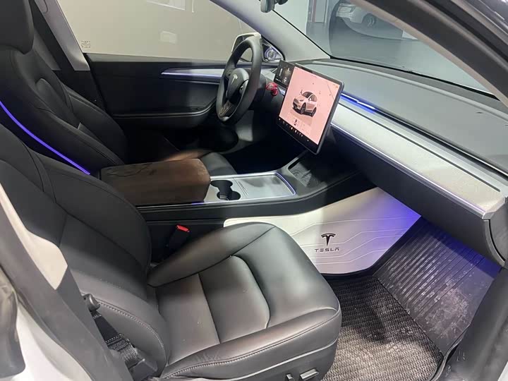 Фото 7 - Tesla Model Y