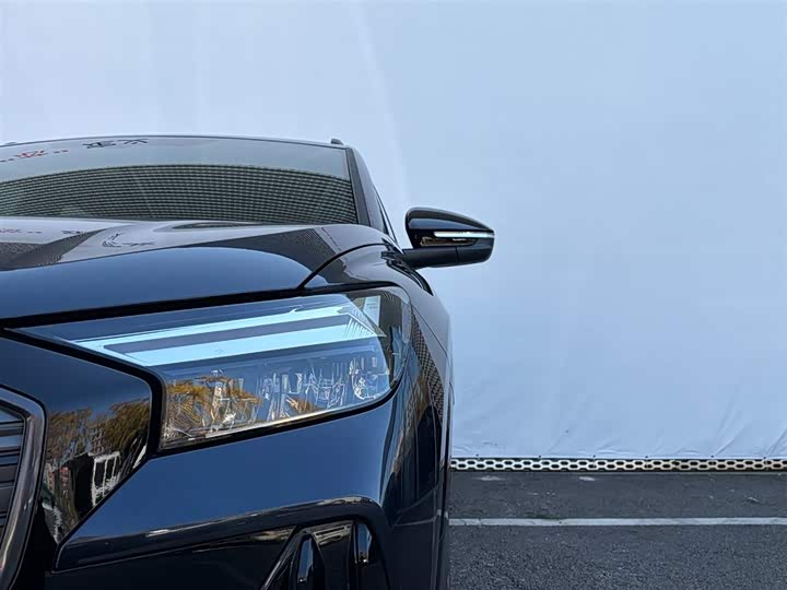 Фото 6 - Audi Q4 e-tron