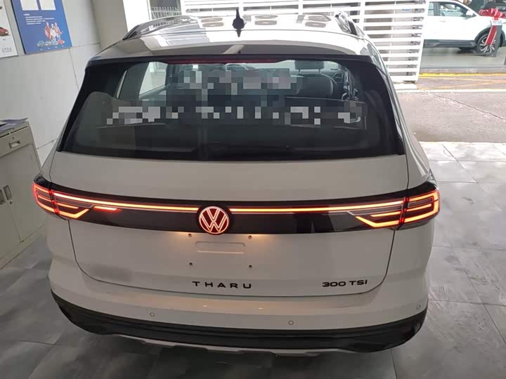 Фото 6 - Volkswagen Tharu