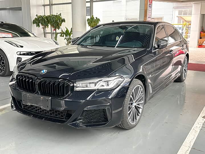 Фото 1 - BMW 5 Series