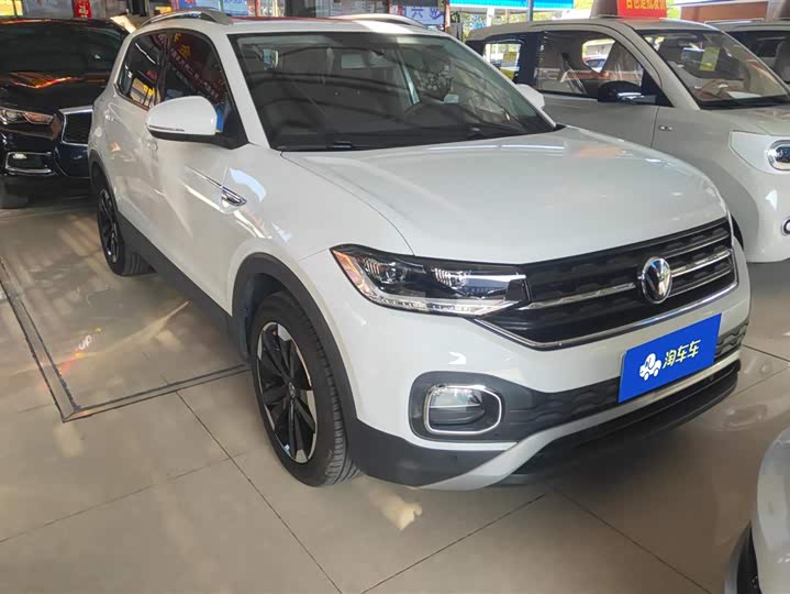 Фото 2 - Volkswagen Tacqua