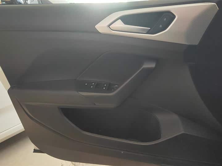 Фото 7 - Volkswagen Tacqua