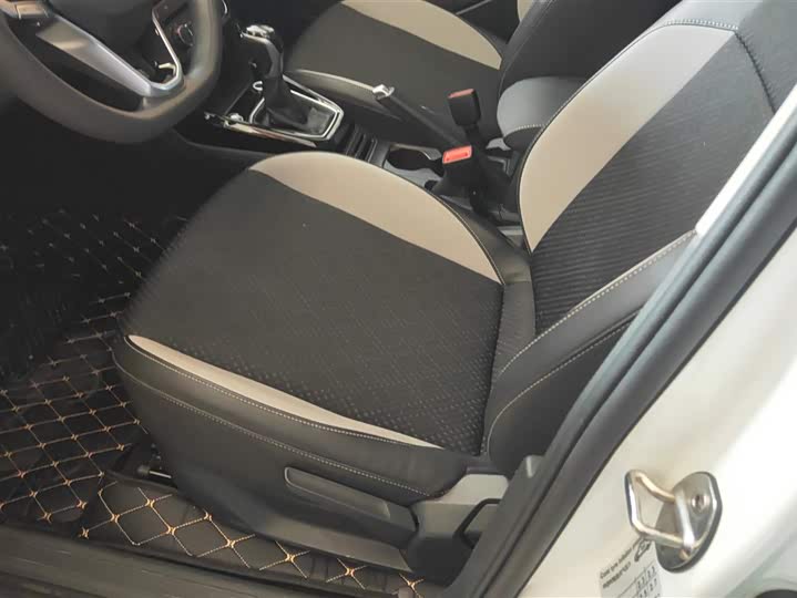 Фото 9 - Volkswagen Tacqua