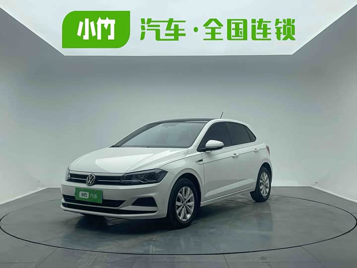 Фото 1 - Volkswagen Polo