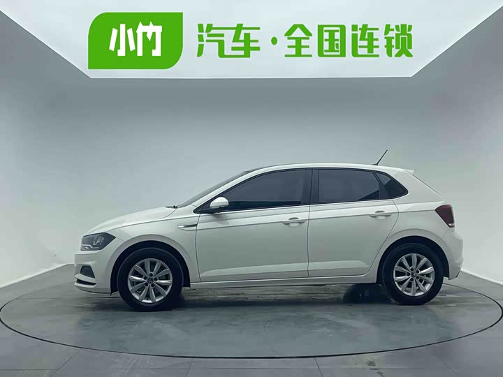 Фото 4 - Volkswagen Polo