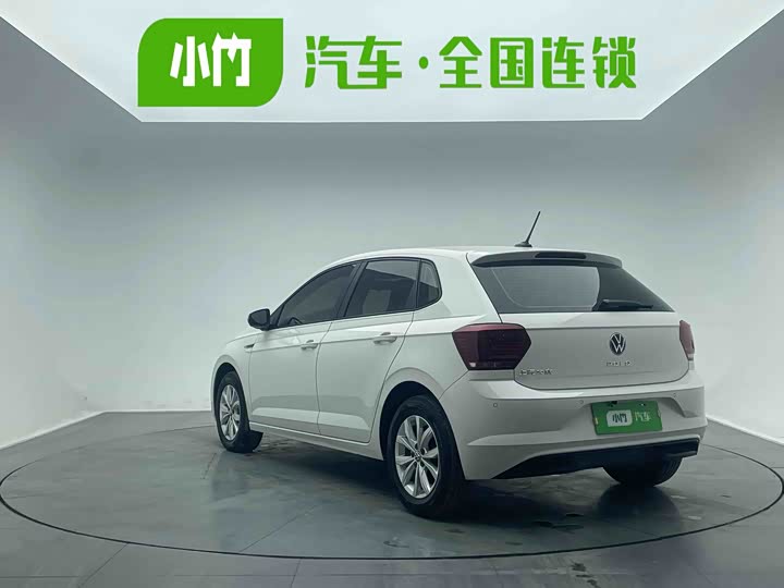 Фото 5 - Volkswagen Polo