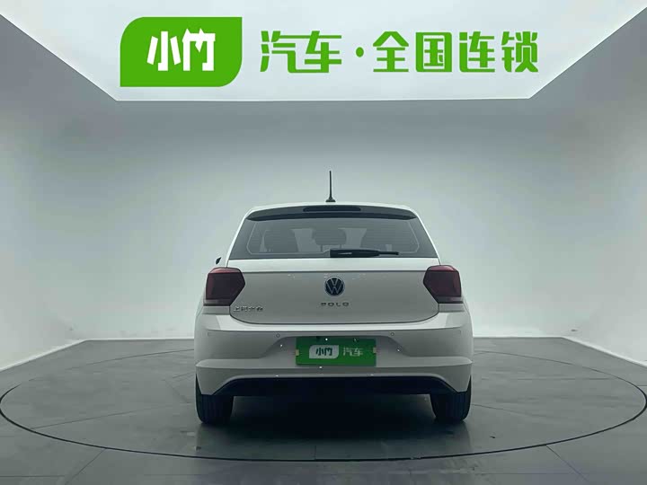 Фото 6 - Volkswagen Polo