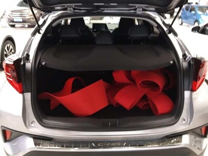 Фото 4 - Toyota Izoa