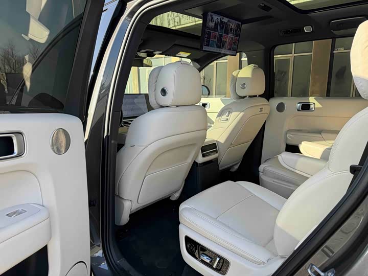 Фото 7 - LiXiang L9