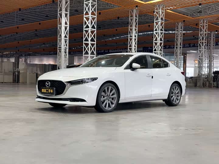 Фото 1 - Mazda 3 (Axela)