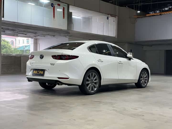 Фото 5 - Mazda 3 (Axela)