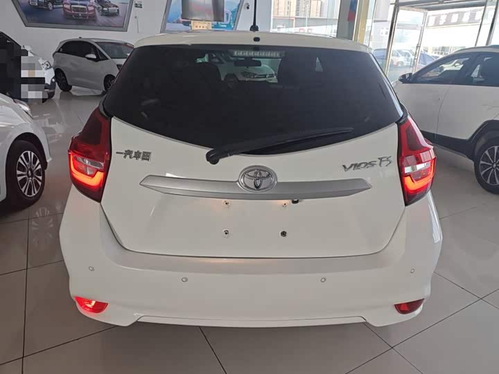 Фото 6 - Toyota Vios FS