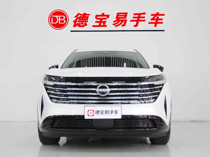 Фото 4 - Nissan Pathfinder