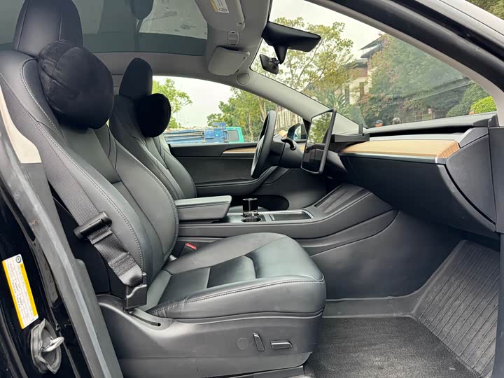 Фото 7 - Tesla Model Y