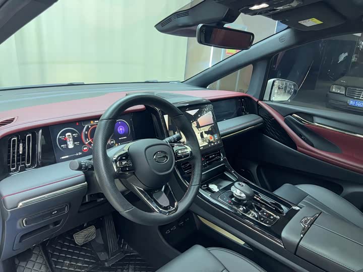 Фото 9 - GAC Trumpchi M8