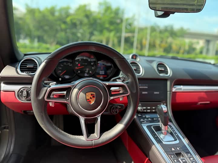 Фото 6 - Porsche 718