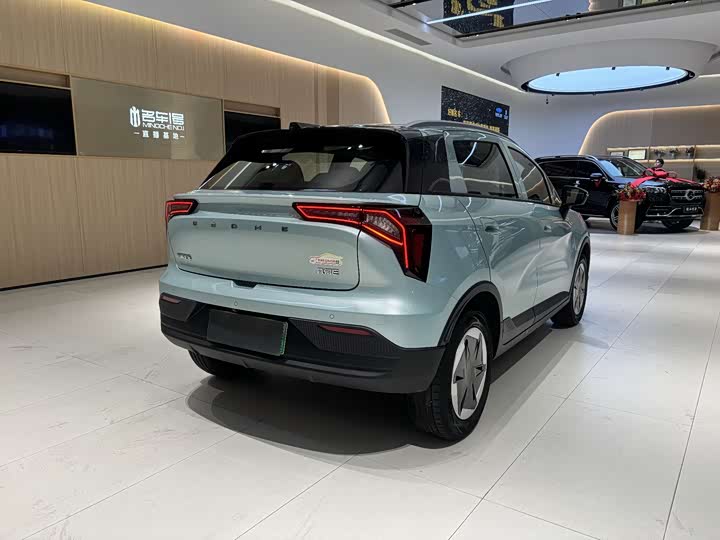 Фото 4 - Geely Geometry E Firefly