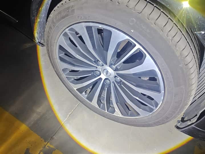 Фото 6 - Volvo S90