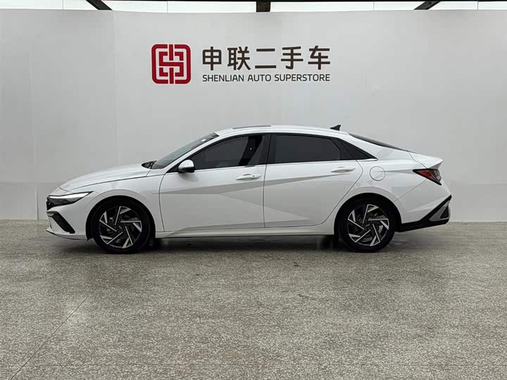 Фото 3 - Hyundai Elantra N line