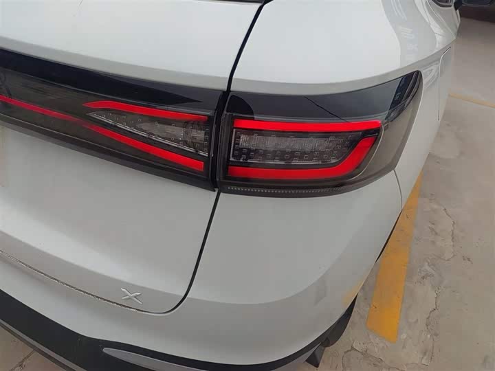 Фото 8 - Volkswagen ID.4 X