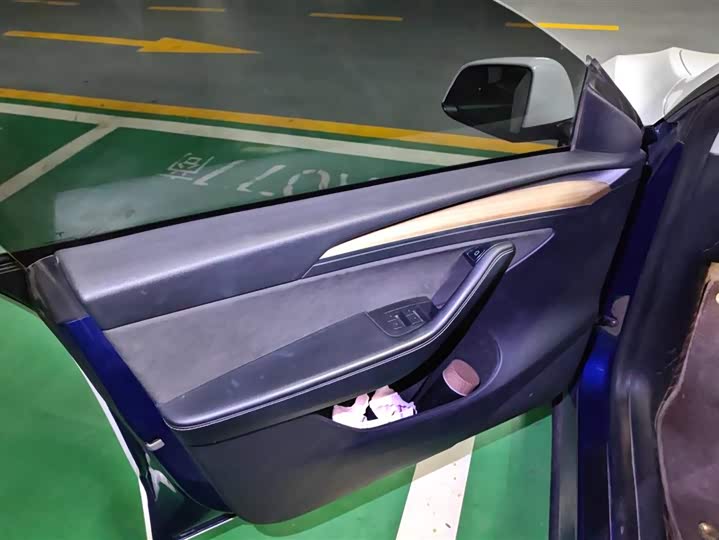 Фото 7 - Tesla Model Y