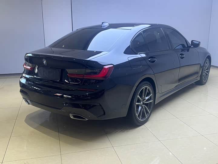 Фото 6 - BMW 3 Series