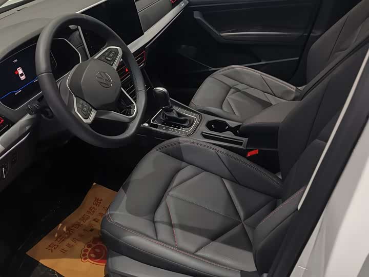 Фото 4 - Volkswagen Lavida