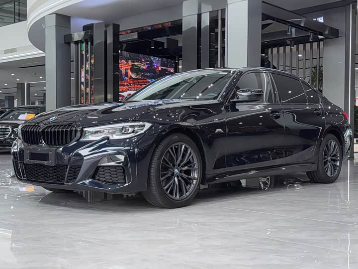 Фото 1 - BMW 3 Series