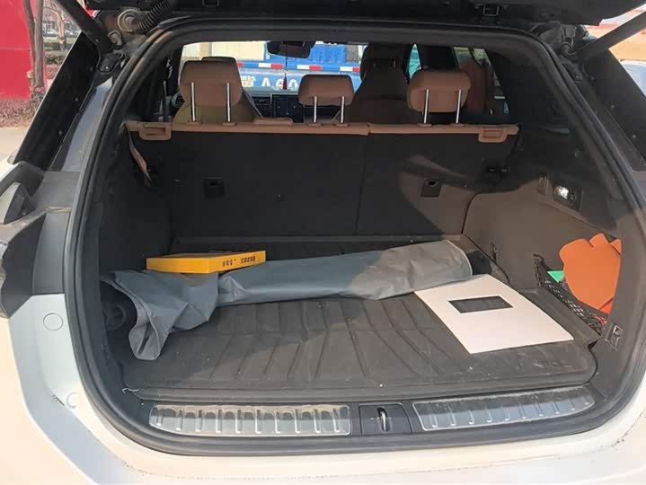 Фото 4 - Nio ES6