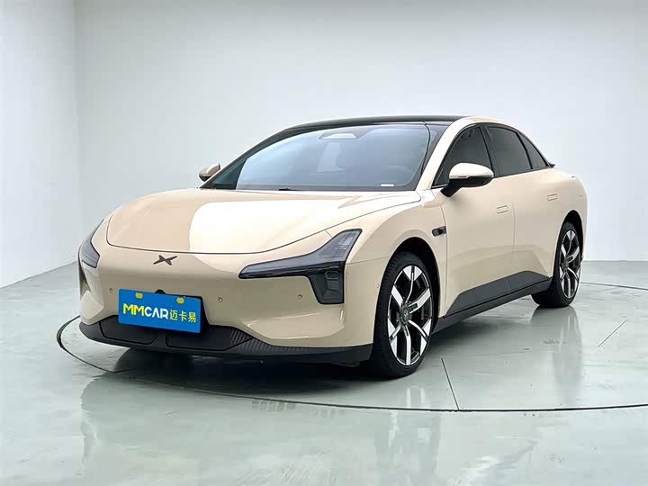 Фото 1 - XPeng Mona M03