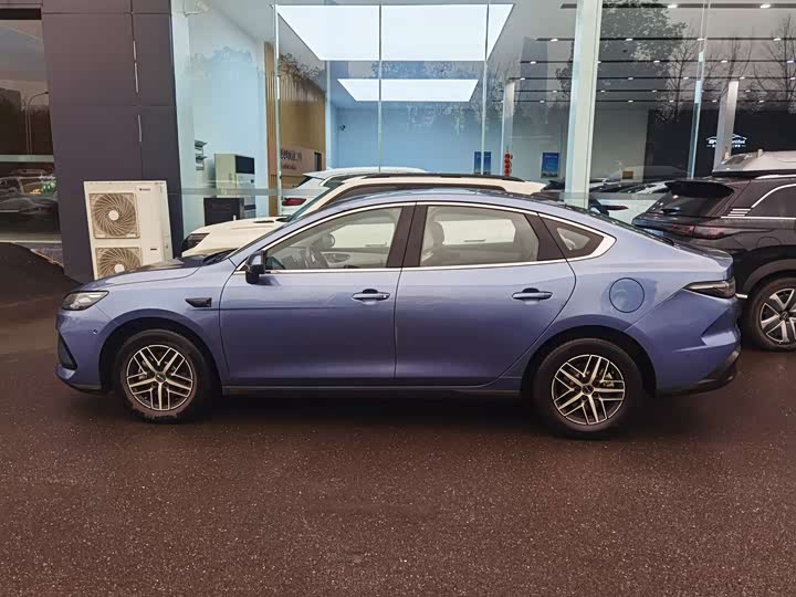 Фото 3 - BYD Seal 05 DM-i Hybrid