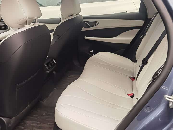 Фото 8 - BYD Seal 05 DM-i Hybrid