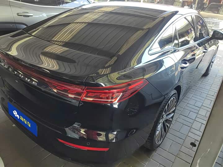 Фото 3 - Bestune B70