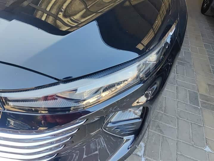 Фото 5 - Bestune B70