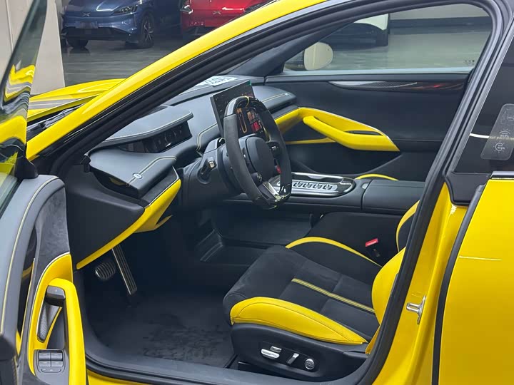 Фото 7 - Xiaomi SU7 Ultra