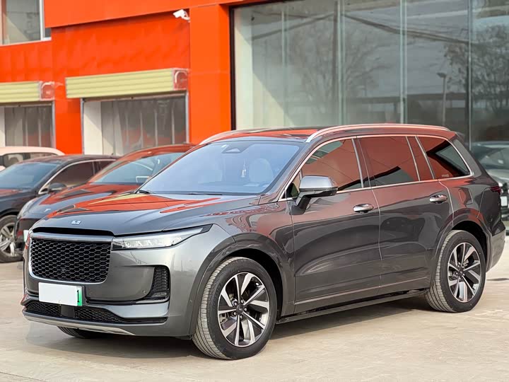 Фото 1 - LiXiang One