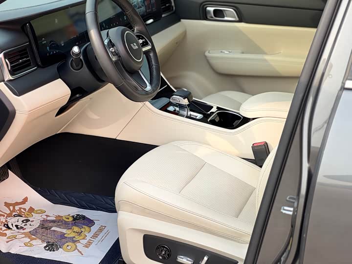 Фото 4 - LiXiang One