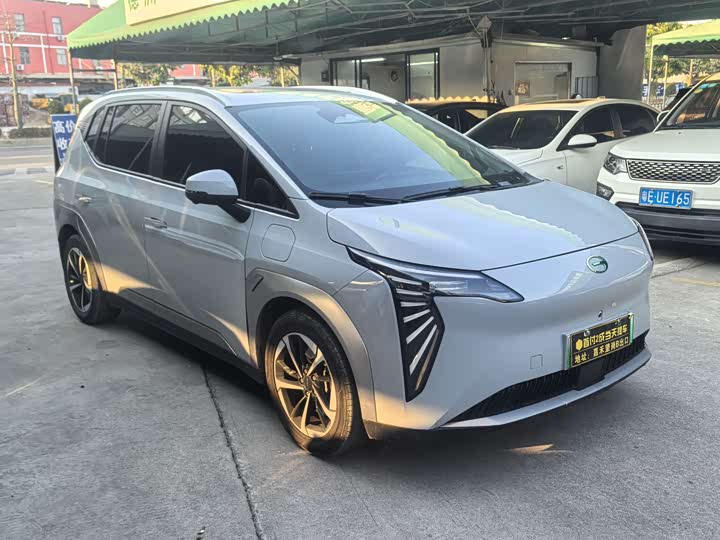 Фото 3 - GAC Aion Y