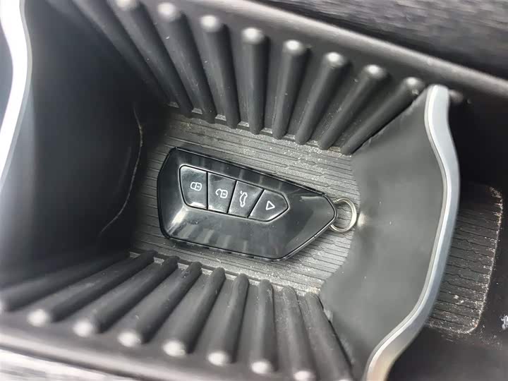 Фото 9 - Dongfeng Aeolus Yixuan Max