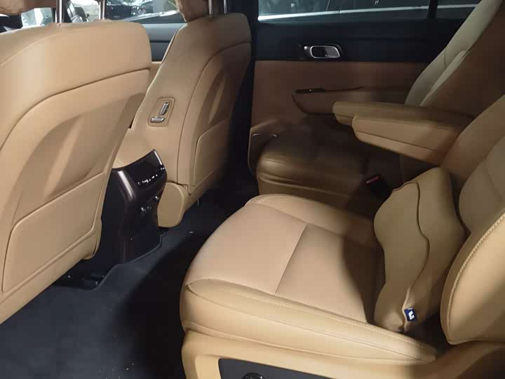 Фото 8 - LiXiang One