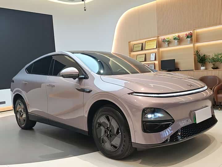 Фото 3 - XPeng G6