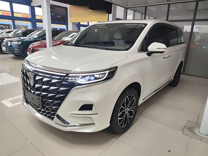 Фото 2 - Roewe iMax 8 EV