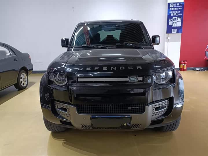 Фото 2 - Land Rover Defender