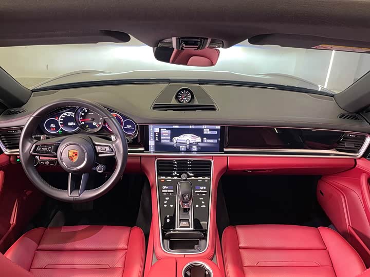 Фото 5 - Porsche Panamera