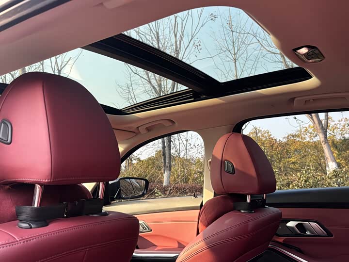 Фото 9 - BMW 3 Series