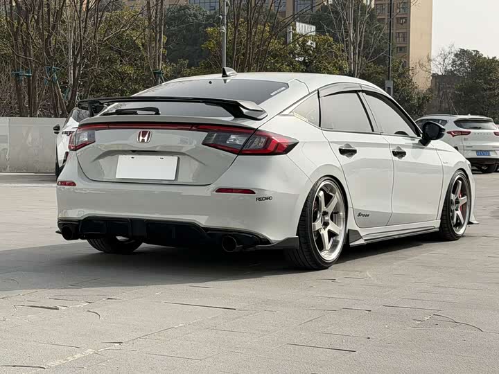 Фото 6 - Honda Civic