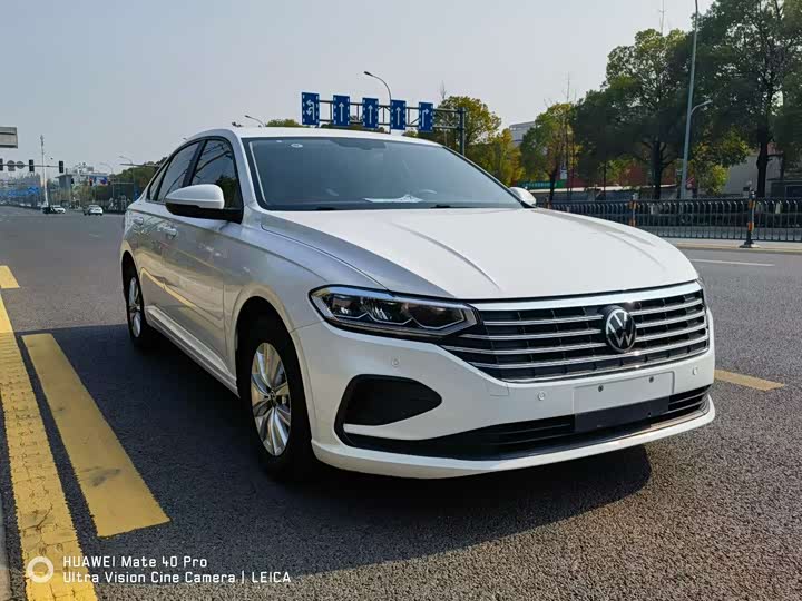 Фото 3 - Volkswagen Lavida