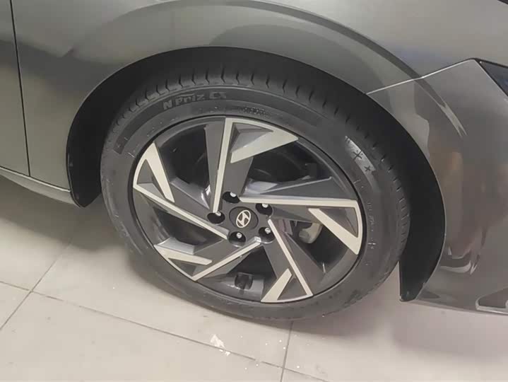 Фото 6 - Hyundai Elantra N line