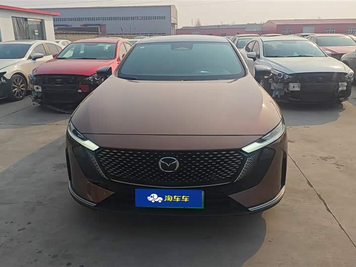 Фото 2 - Mazda EZ-6